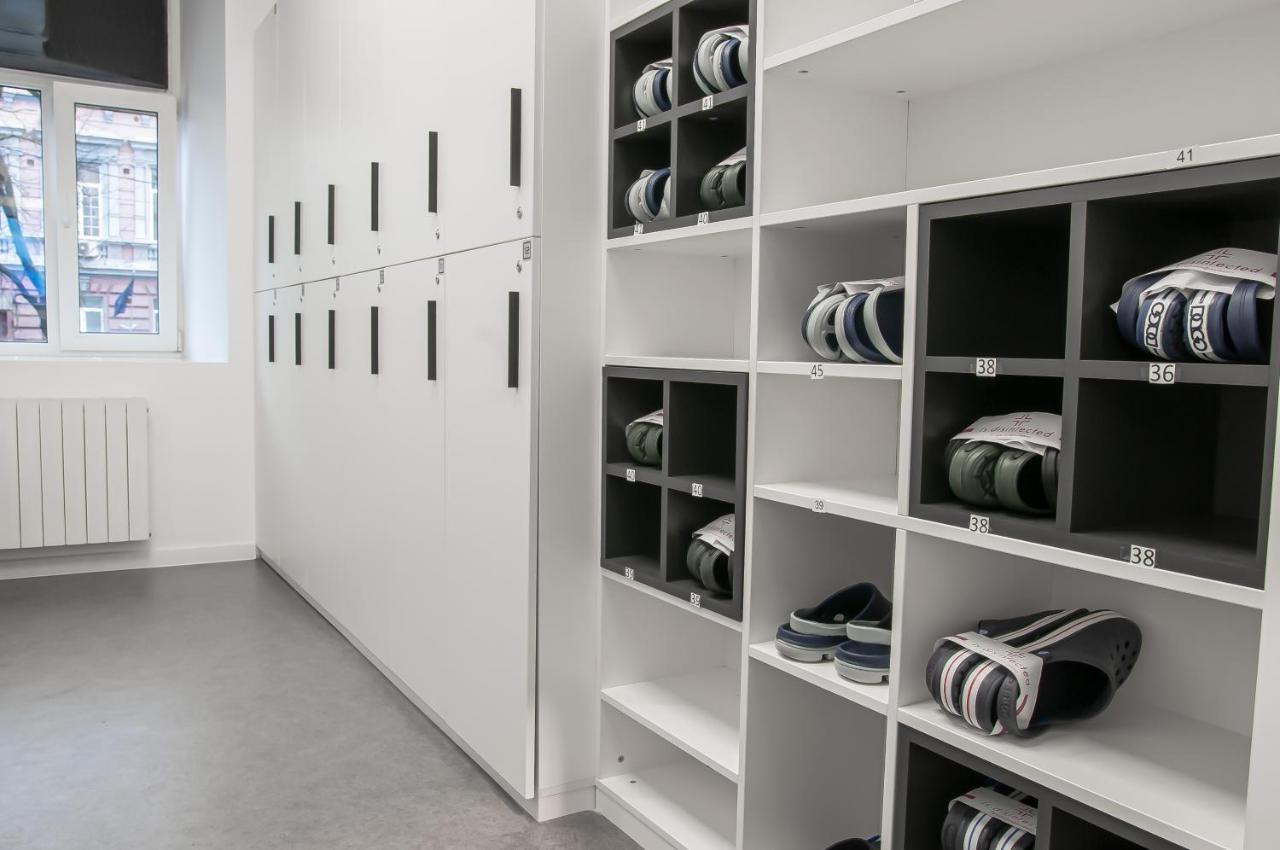 Av-2 Capsule Hotel Kijów Zewnętrze zdjęcie